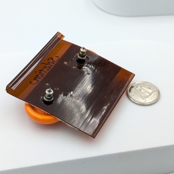 4/24$ 🌻 Vintage retro orange round dome earrings - Picture 2 of 4